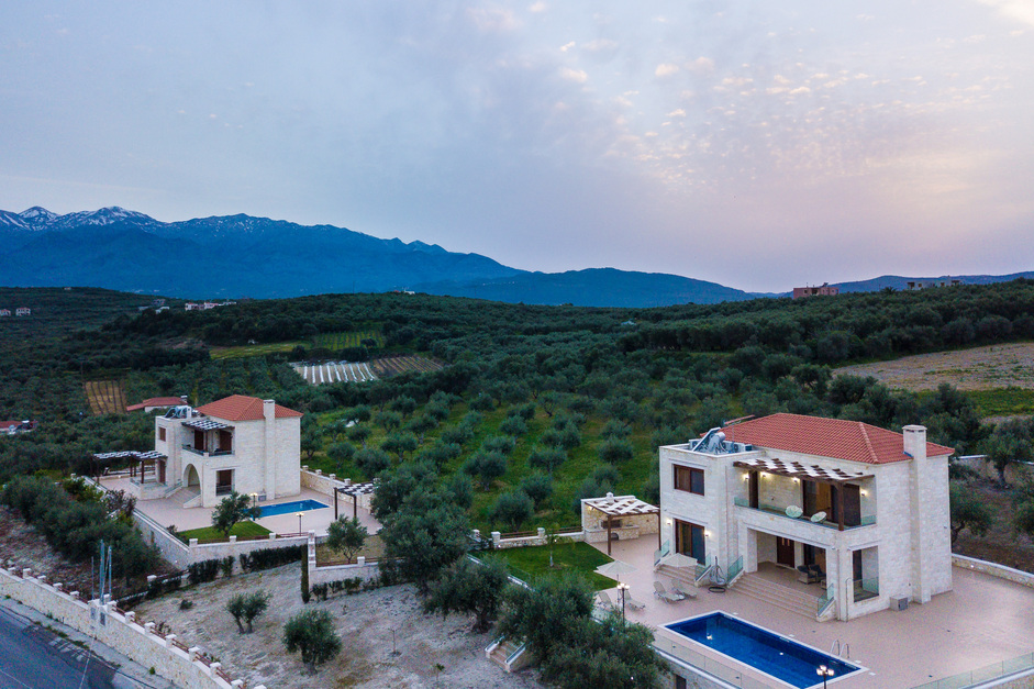 Rent a villa in Crete- Villas with sea views and Mountain Views - Pafos IKE 